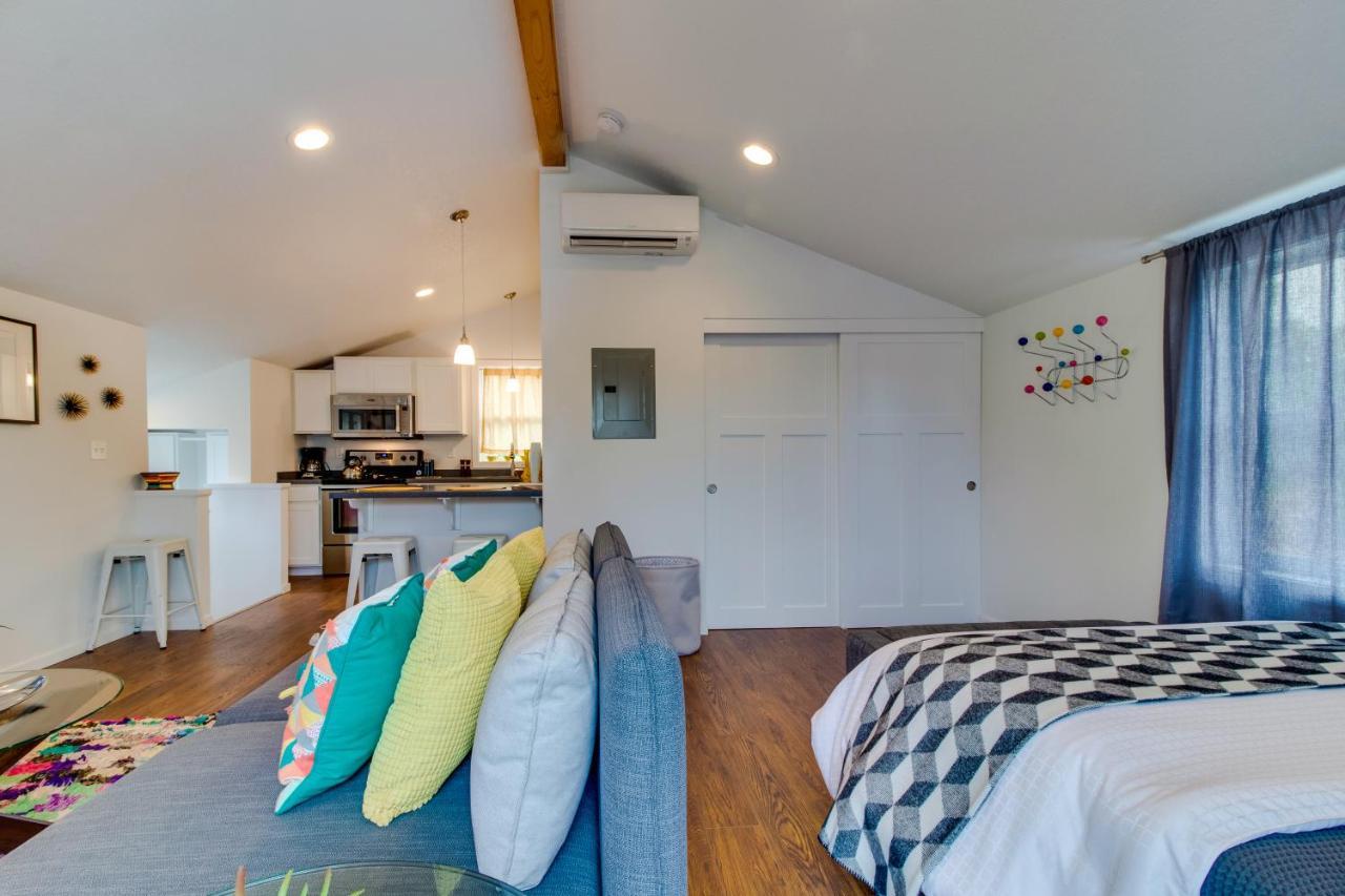 New Portland Neighborhood Studio Εξωτερικό φωτογραφία